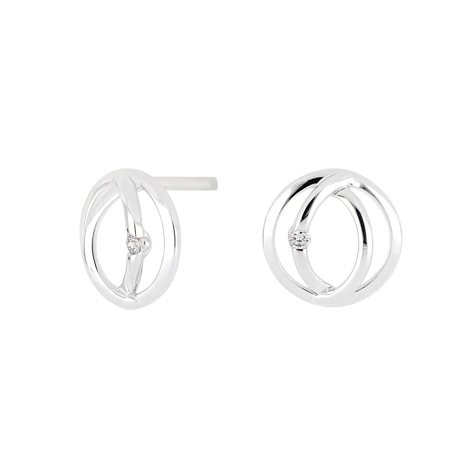 14kt. hvidguldsørestikker m/dia 0.02ct W/PI