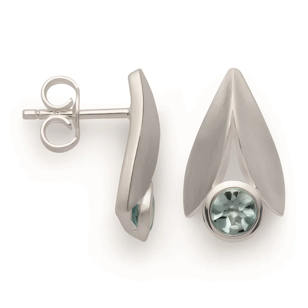 925/- Ørestikker, mat/poleret, blå topas 0.62ct