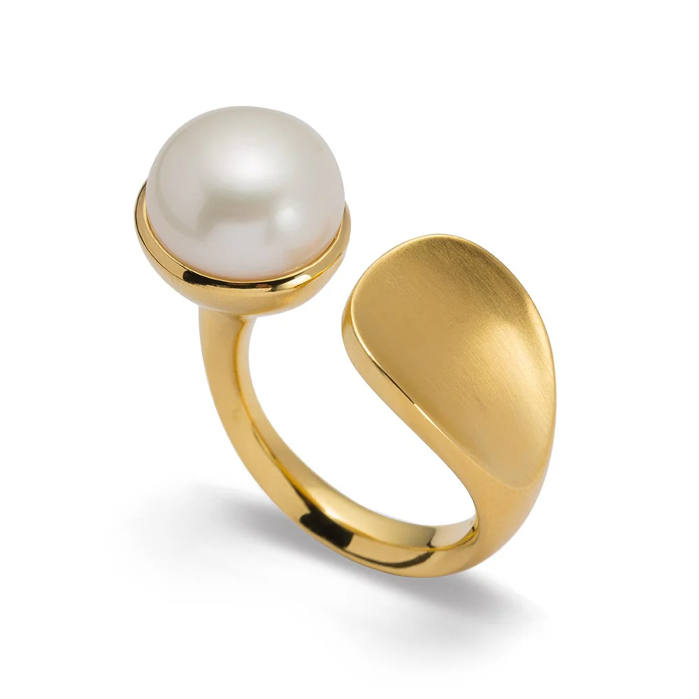 925/- Ring, mat/blank fg, hvid kulturperle 7.87ct