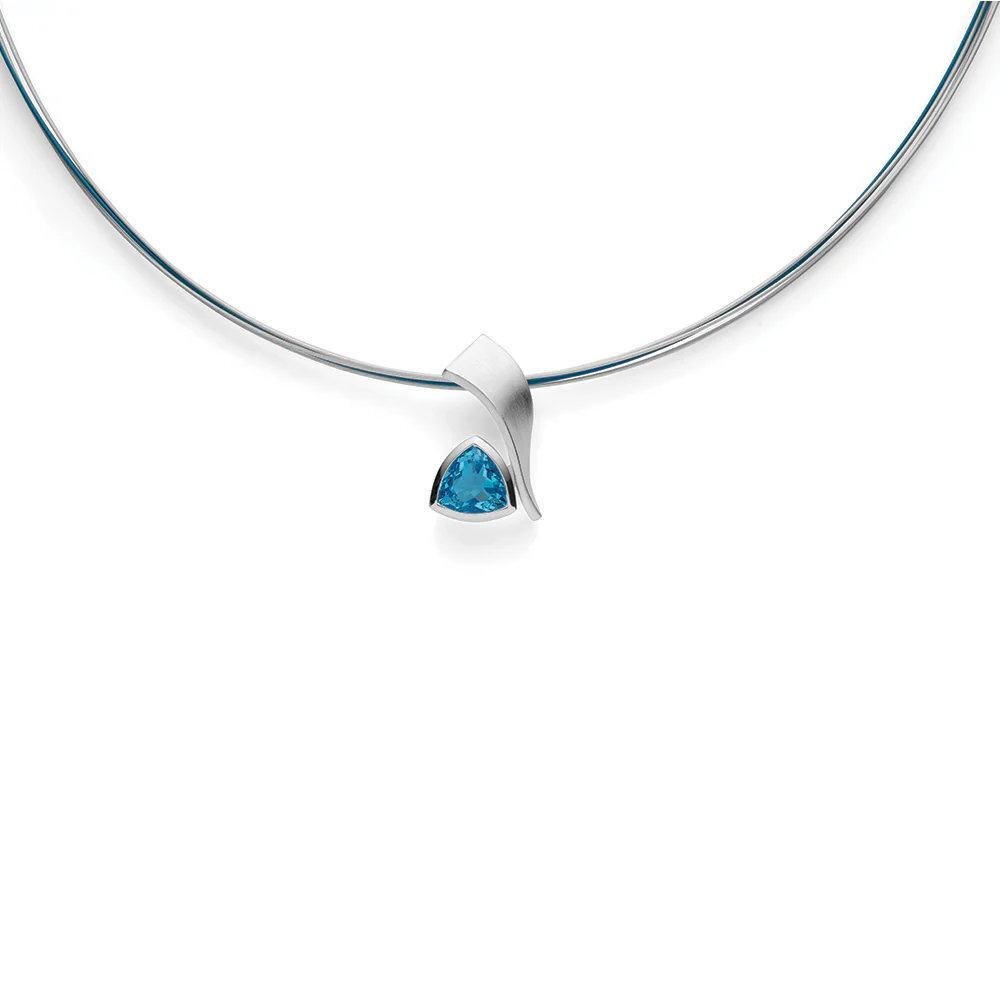 925/- vedhæng, mat, blå topaz 2,37ct