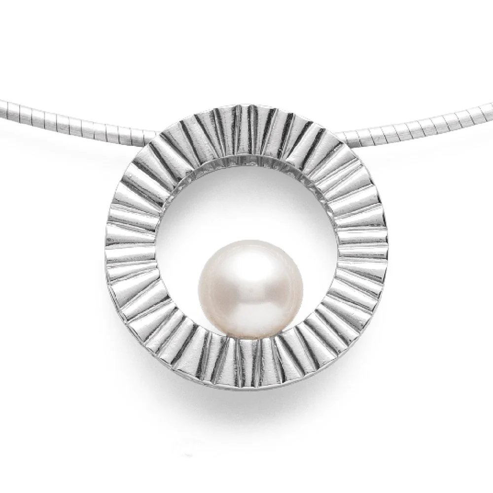 925/- Vedhæng, rho. hvid kulturperle