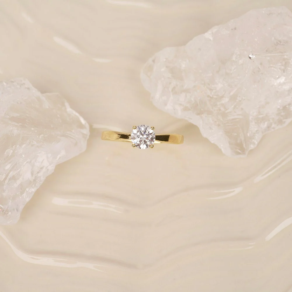 LUXURY 14kt. guldring m. lab grown diamant 0,70ct TW/VS2