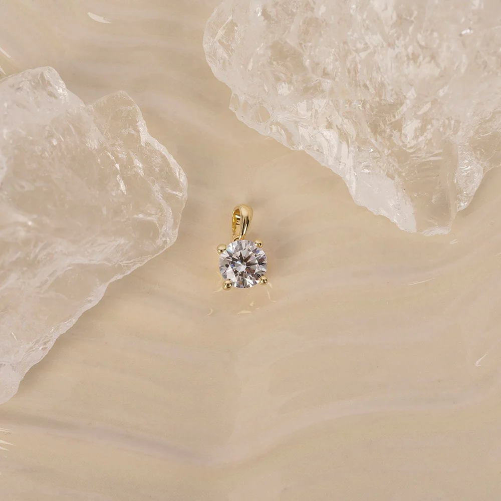 LUXURY 14kt. guldvedhæng m. lab grown diamant 0,50ct TW/VS2